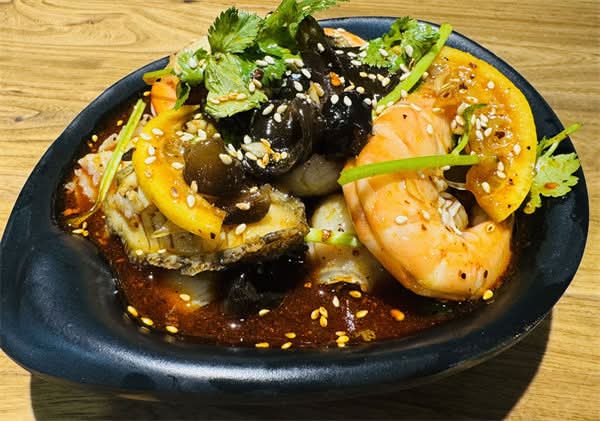 捞汁三宝 Marinted assorted sea food